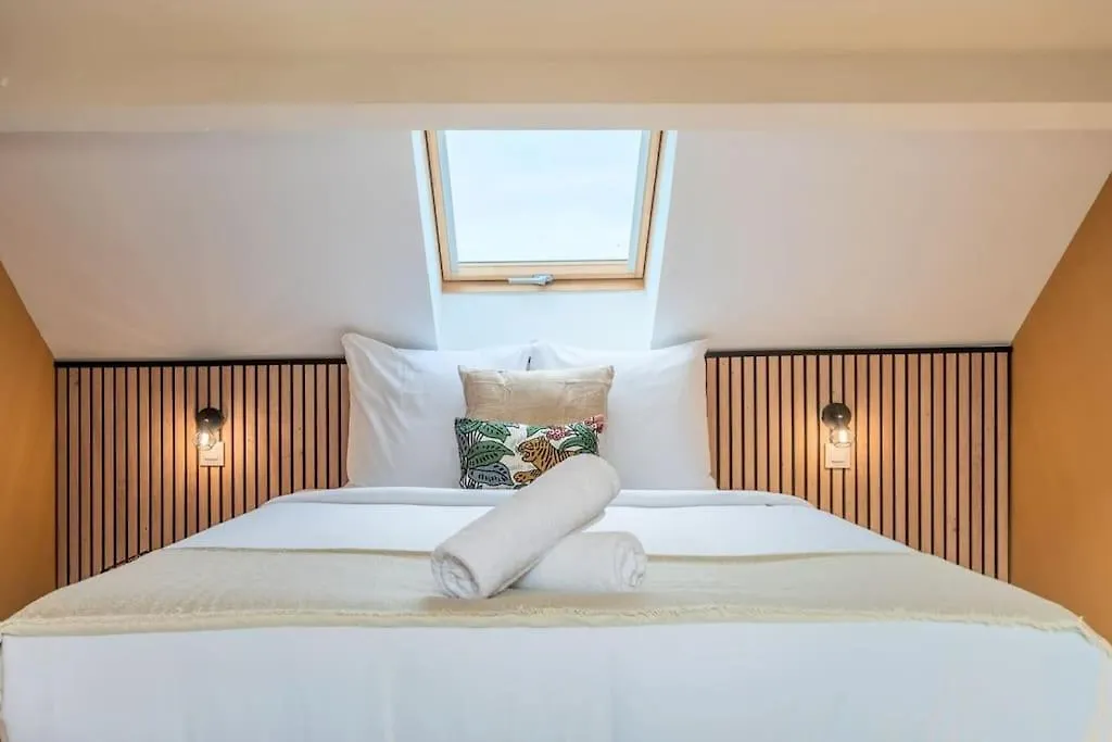 ליל Appartement 2 Chambres Proche Ecoles Et Metro דירה